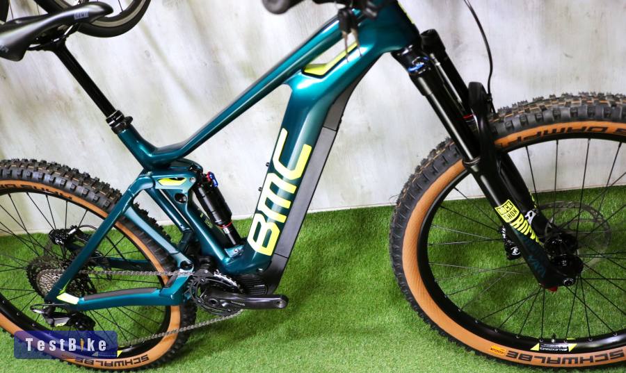 05.17ig 775e! Újsz Top BMC Full Carbon e-Fully Air 4d 32km/h