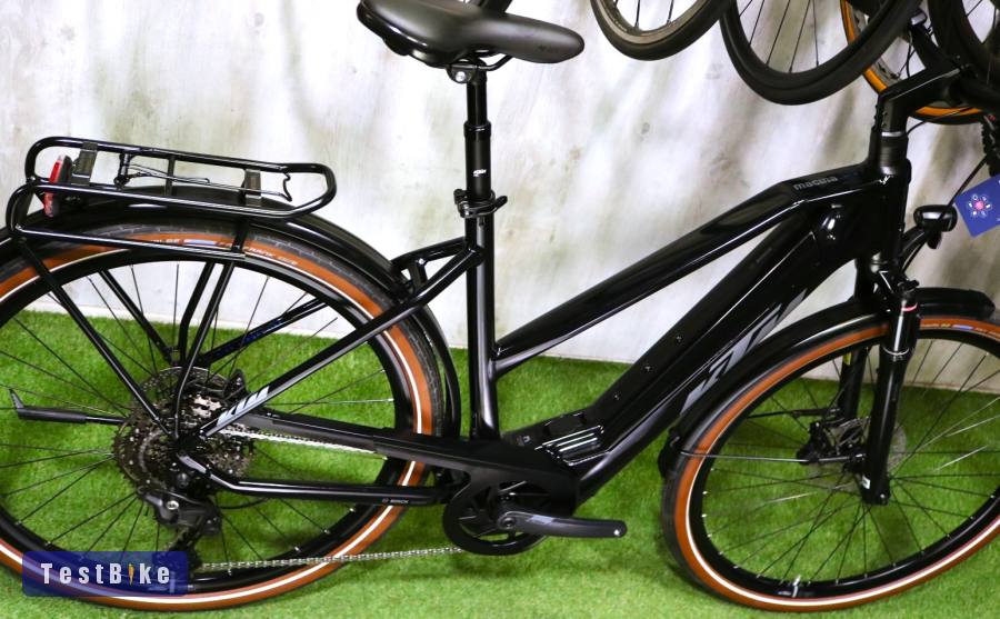 05.31ig 955e! Új 0km KTM MACINA BOSCH CX SMART 750Wh AIR 4du
