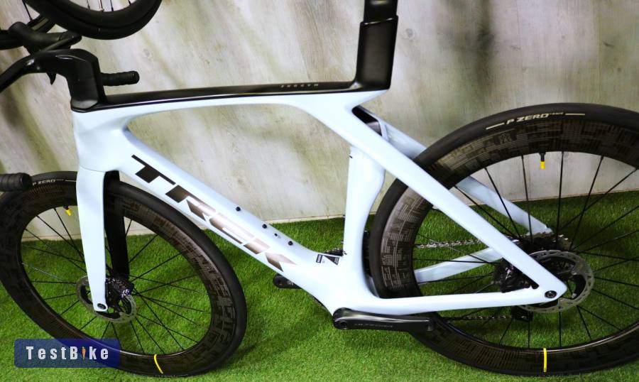 06.07ig 1,59M! Gyönyörű top TREK MADONE SL AERO Di2 2x12 RSL