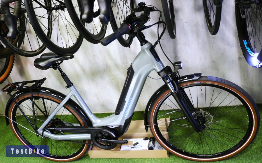 06.10ig 855e! 0km új mély-vázas szíjas agyváltós Bosch Smart