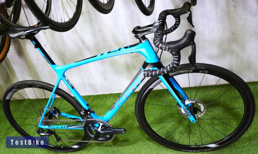 06.24ig 649e! Újsz 56 Giant Advanced SL Carbon Disc Ult Di2