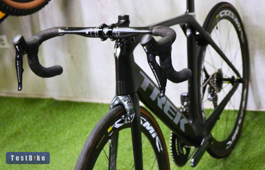 06.28ig 820e! Újsz top TREK MADONE 9 Di2 MAVIC COSMIC 52 SLE