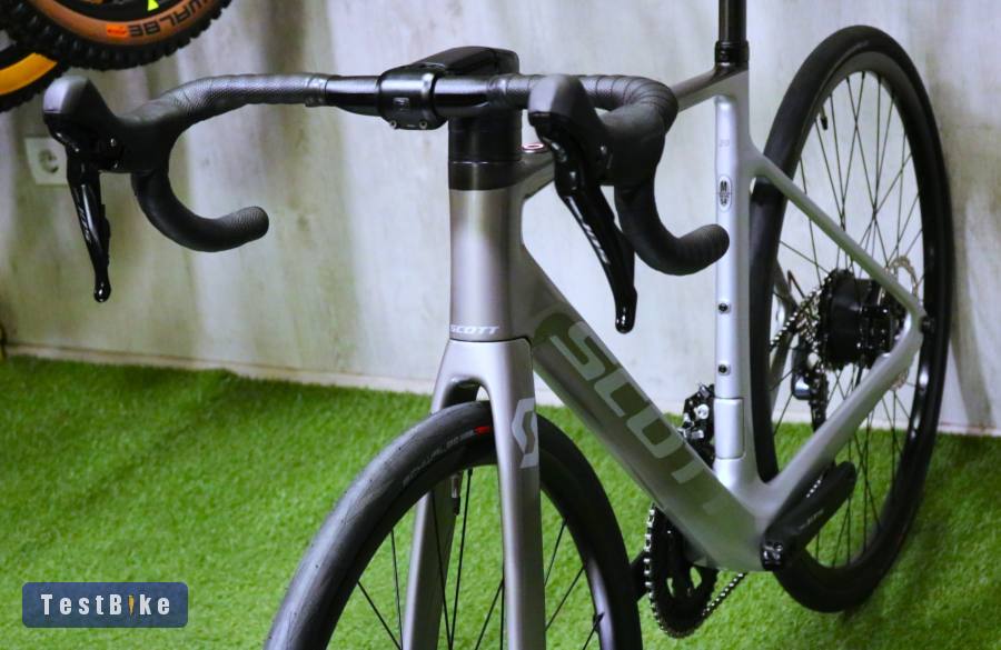 07.01ig 825e! 54 Scott Eride Addict Carbon Disc Mahle Ebike 