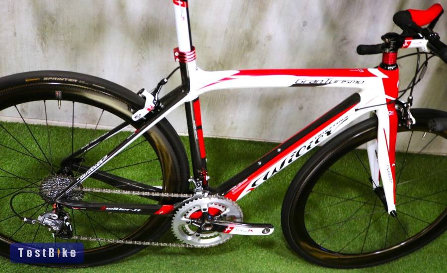 07.05ig 479e! S/52 Gyönyörű csúcs Wilier GTR Carbon Force!