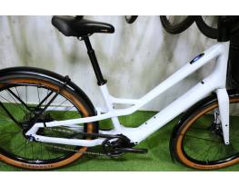 07.24ig 665e! Könnyű 20kg Specialized Turbo Como SL agyváltó