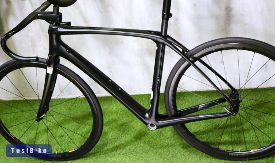 07.22ig 319e! Új 0km 54/M csúcs Trek Domane SLR komfort váz
