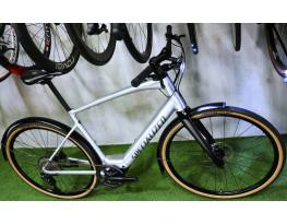 07.24ig 1M! 2db 16,5kg csúcs Specialized Turbo Vado SL XT