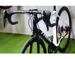08.02ig 579e! Komfortos Trek Domane Carbon Disc Ultegra Isos