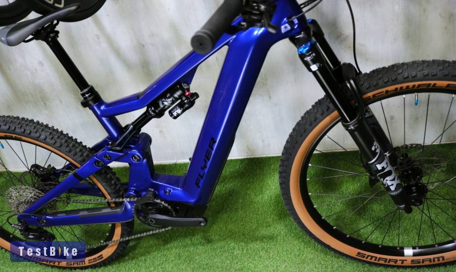 08.13ig 1M! Csúcs Flyer Carbon E-fully 95nm 750wh Fox 36 