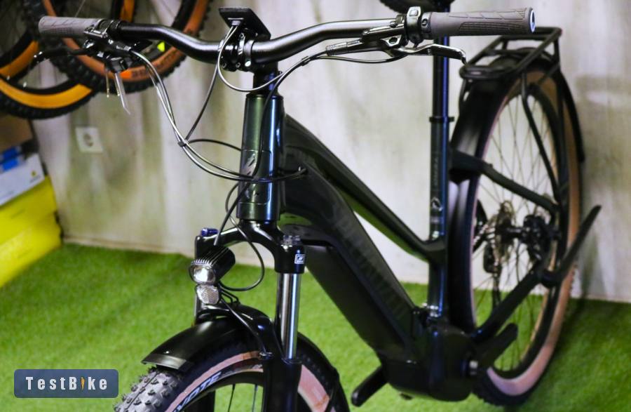 08.02ig 679e! Újszerű L Specialized Tero 29 EQ Trapeze 710Wh