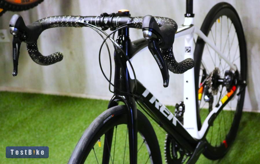 08.16ig 568e! Komfortos Trek Domane Carbon Disc Ultegra Isos