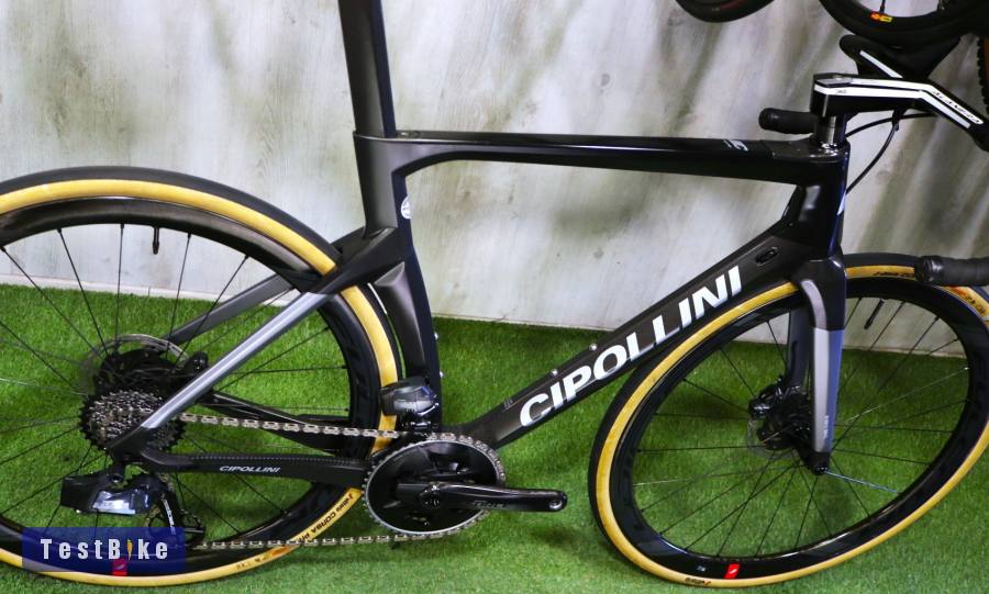 FOGLALÓZVA! Csúcs Cipollini NK1K Carbon Force AXS HRD 2x12
