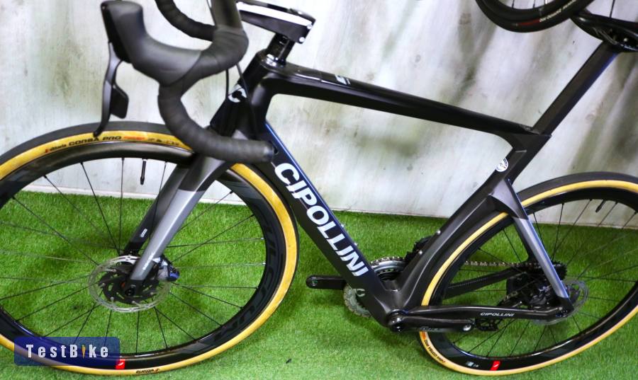FOGLALÓZVA! Csúcs Cipollini NK1K Carbon Force AXS HRD 2x12