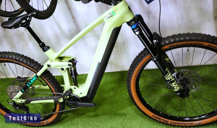 08.09ig 959e! Újsz Cube Stereo Carbon Bosch CX Smart Fox XT