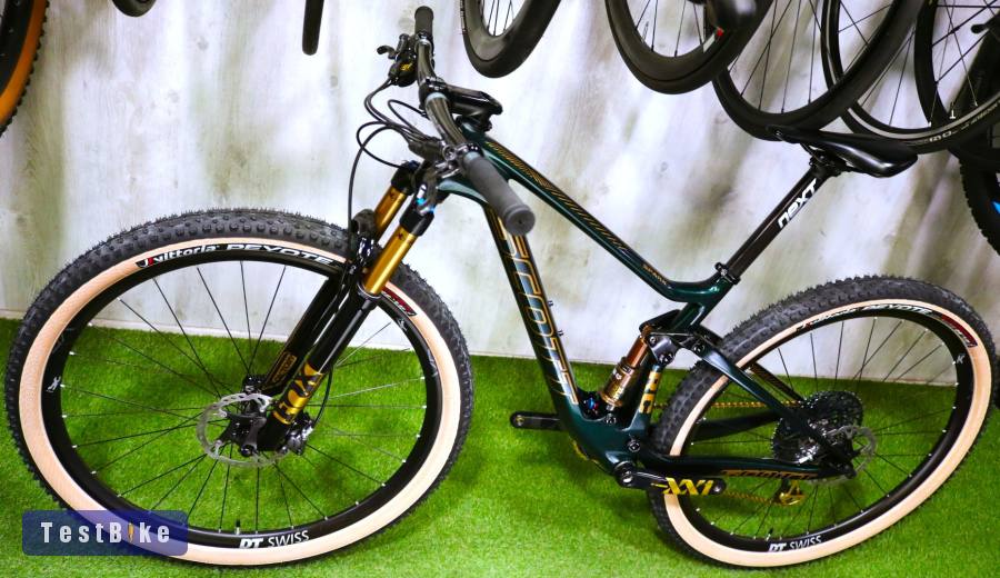 08.16ig 1,12M! S/ Full Full csúcs Scott Spark RC Carbon 29!