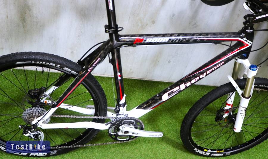 08.16ig 279e! XL csúcs Cheyenne Carbon Full XT - XT Fékekkel