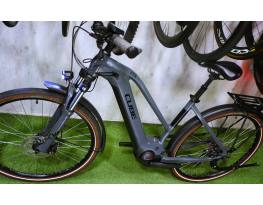 08.16ig 579e! ĂjszerƱ 46-S Cube Touring Trapeze Bosch 625Wh