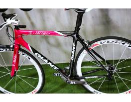 08.24ig 419e! Csúcs Giant TCR ADV Carbon Limited T-Mobile 56