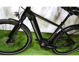 08.25ig 519e! Kisebb KTM Macina Gran Bosch Nexus agyváltós
