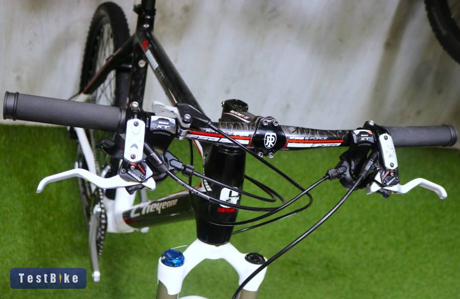 08.25ig 279e! XL csúcs Cheyenne Carbon Full XT - XT Fékekkel