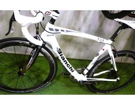 08.25ig 389e! Újszerű Bianchi Carbon RC Campa Carbon Cosmic