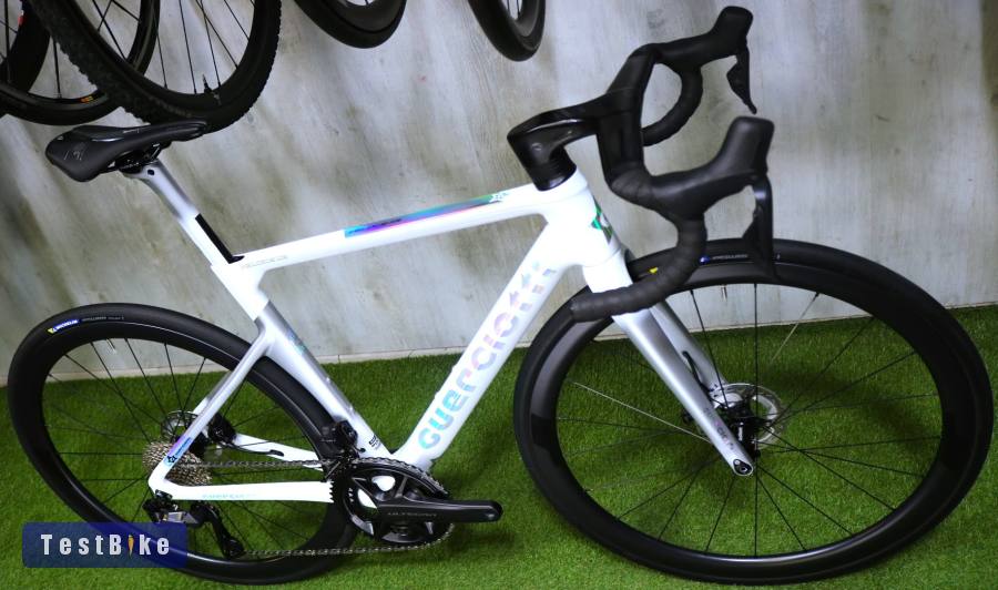 08.30ig 1,38M! 0km új 2026 GUERCIOTTI VELOCE CARBON Di2 gyön