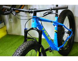 09.02ig 449e! 0km Új Trek Farley 9 Fatbike RS Bluto Air Sram