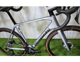 09.03ig 1M! 2db 2025 0km Bianchi Impulso Pro Gravel 2x12
