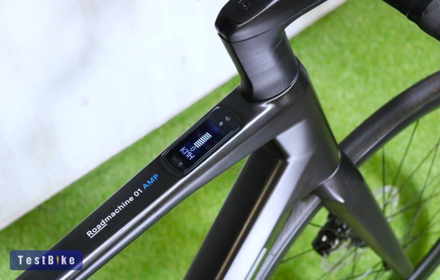 09.02ig 1,49M! Csúcs BMC RM01 AMP CARBON DISC TQ Di2 2x12 új
