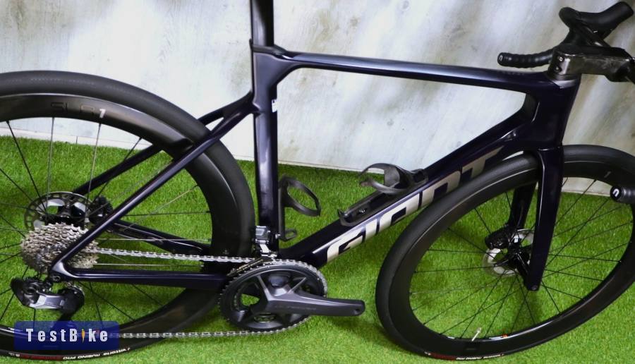 09.02ig 1,75M! Csúcs GIANT PROPEL PRO 0 Di2 SLR AERO CARBON