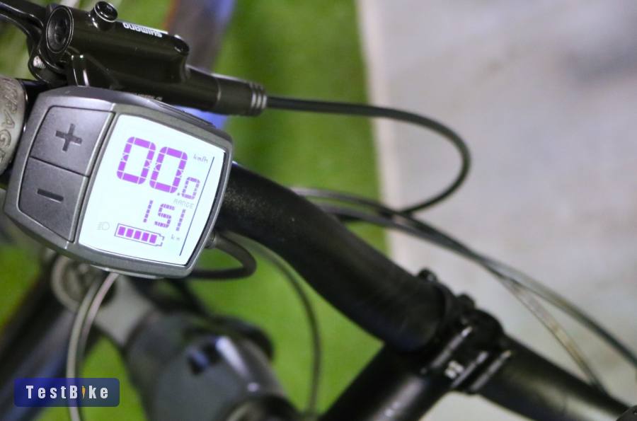 09.02ig 599e! Újszerű 46-S Cube Touring Trapeze Bosch 625Wh