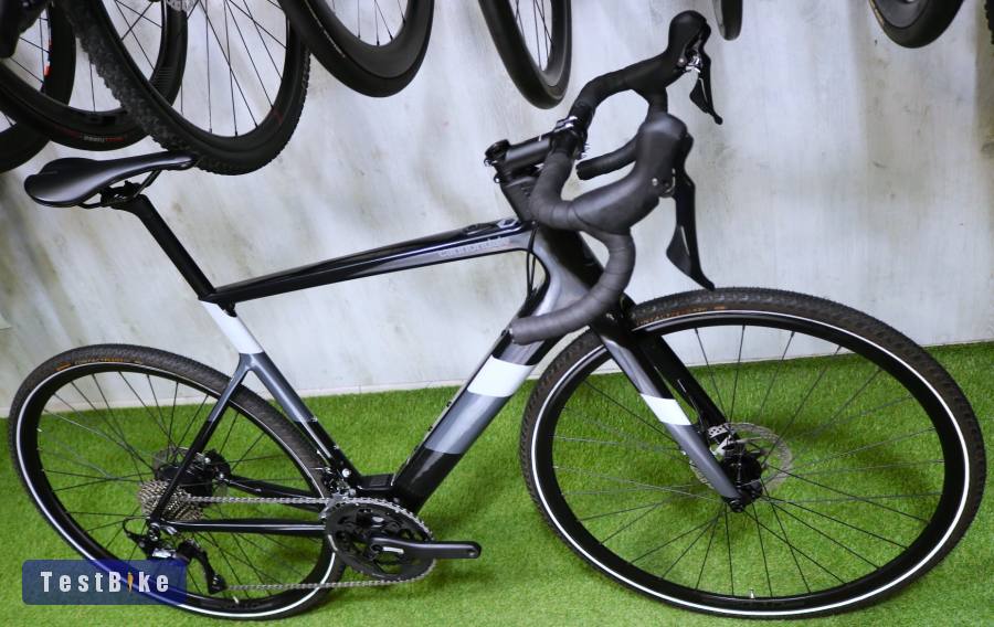 09.02ig 820e! Még új 54 CANNONDALE SUPERSIX EVO NEO MAHLE