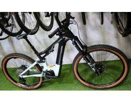 07.27ig 1,42M! 0km top Focus Carbon eFully CX 750 FOX 36 XT-