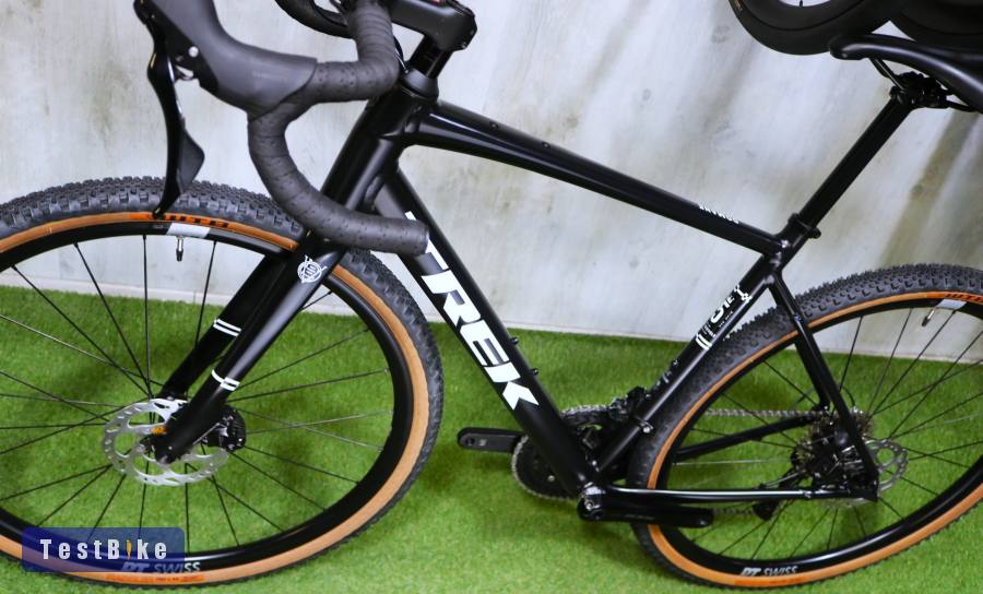 09.23ig 519e! Új 2026 Trek Domane komfort gravel 105 HDR 2x12sp