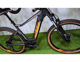 09.20ig 679e! 180cm-től új KTM Macina Race 29 Bosch CX 85Nm