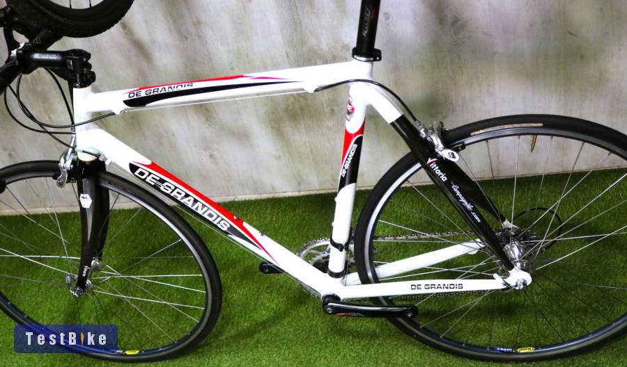 09.30ig 199e! Újszerű olasz De Grandis alu-carbon full Campa
