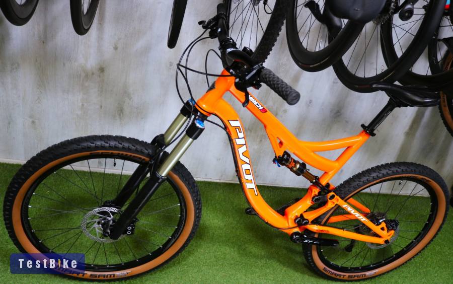 09.30ig 579e! XL Pivot Mach 160mm enduro FOX 36 / FL Kashima XT