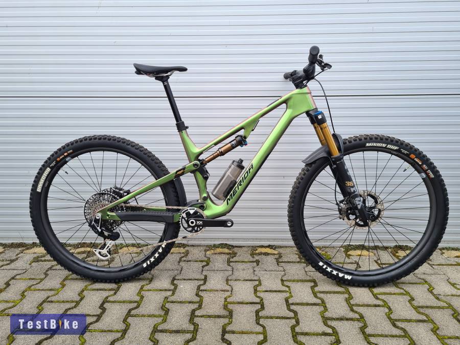 0km csúcs Merida One-Forty 10k carbon fully fox kashima xtr