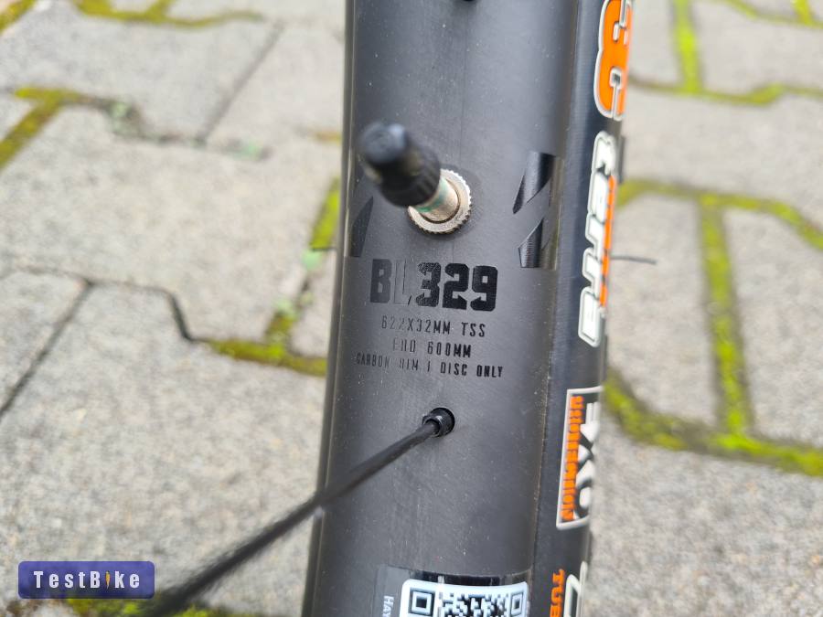 0km csúcs Merida One-Forty 10k carbon fully fox kashima xtr