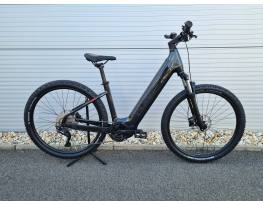 0km Cube női mélyvázas ebike smart bosch cx 85Nm 625Wh M