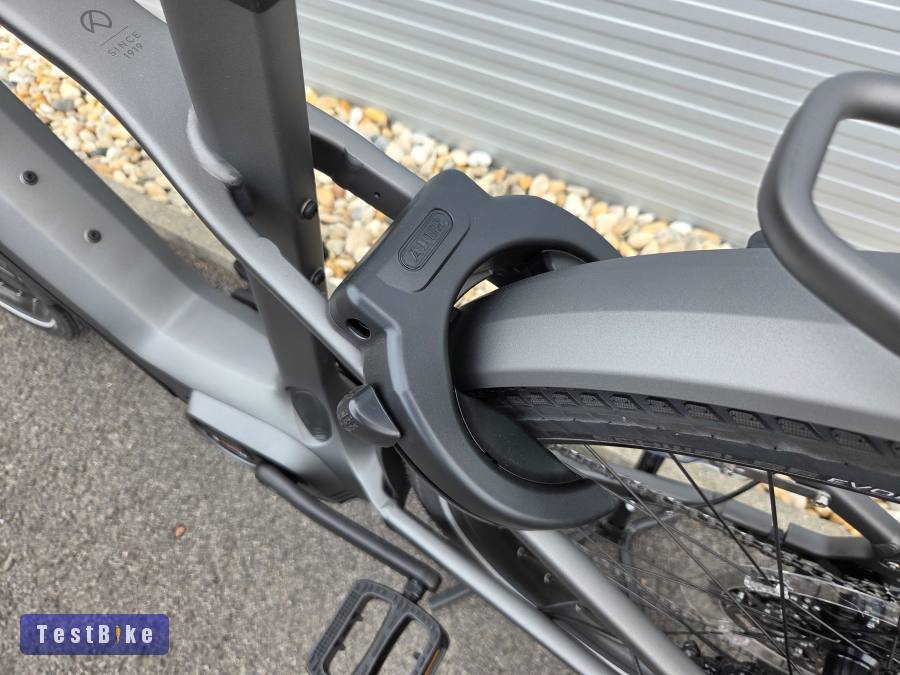 0km Kalkhoff csúcskategóriás trekking ebike bosch cx 750 ABS
