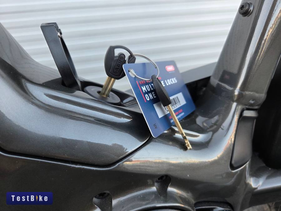 0km KTM Macina trekking ebike smart bosch cx 85Nm 750Wh 