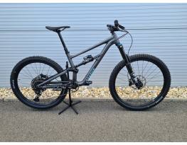 0km Specialized Status 160 fully FOX Sram Code R S3