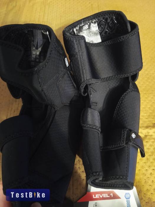 100% Fortis Térdvédő 