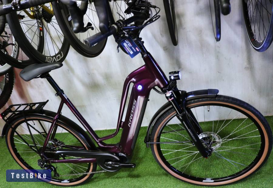 10.26ig 599e! Fullos Kross STeps 630 XT Di2 XT fék Air 32km/