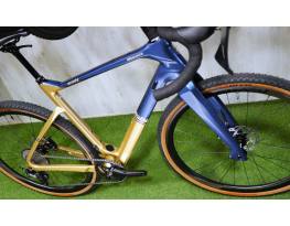 10.07ig 649e! Újszerű Bianchi Arcadex Carbon Pro Disc Gravel GRX
