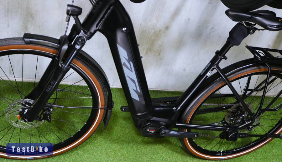 10.15ig 689e! Újszerű KTM Tour mél0-vázas Bosch CX 85Nm 625Wh 4d