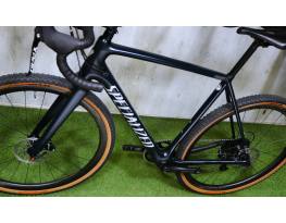 10.18ig 629e! 56 L Specialized Crux Carbon Gravel Disc op. Terra