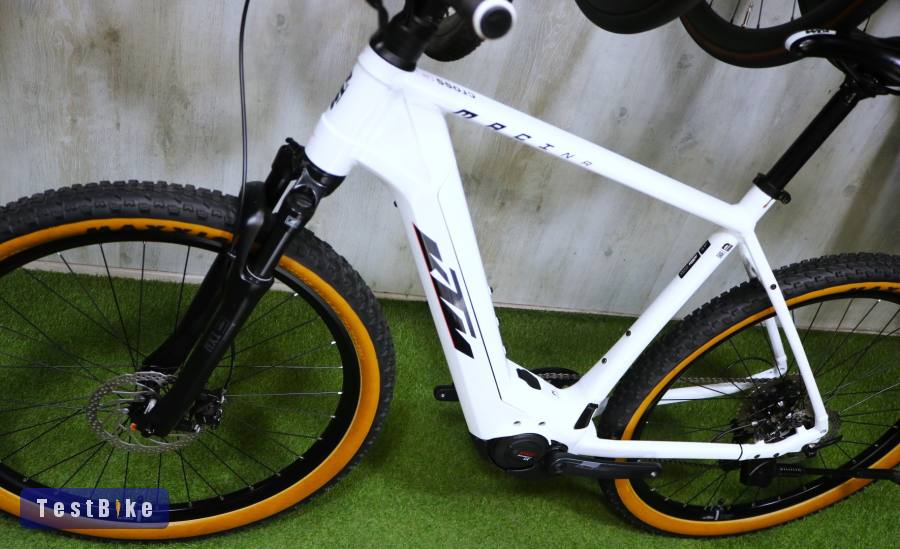 10.21ig 820e! 123km-es 56 L KTM Macina Cross Bosch CX 85Nm 750 