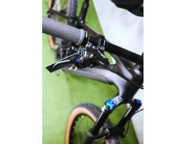 10.18ig 920e! Top L Cube Stereo Carbon Bosch CX 750 Fox 34Kmh